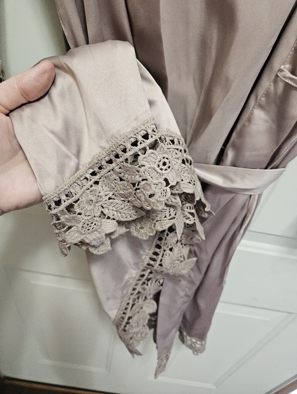 Satin Kimono Robe - Picture 5 of 6